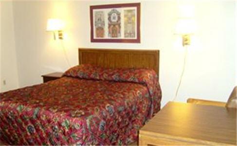Vista Heights Inn Henrietta Room photo